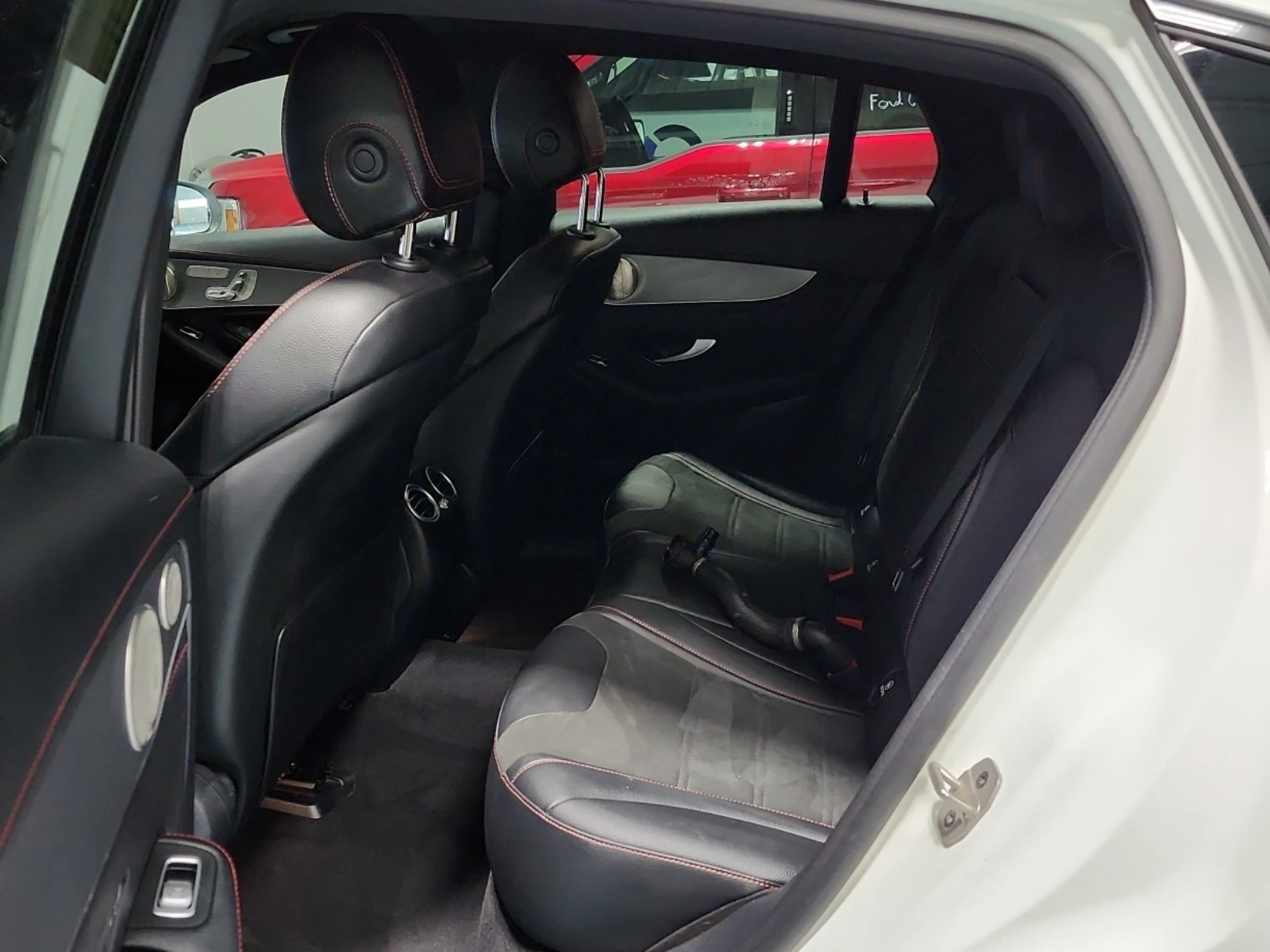 Mercedes-Benz GLC 300 4MATIC Coupe AMG - изображение 7