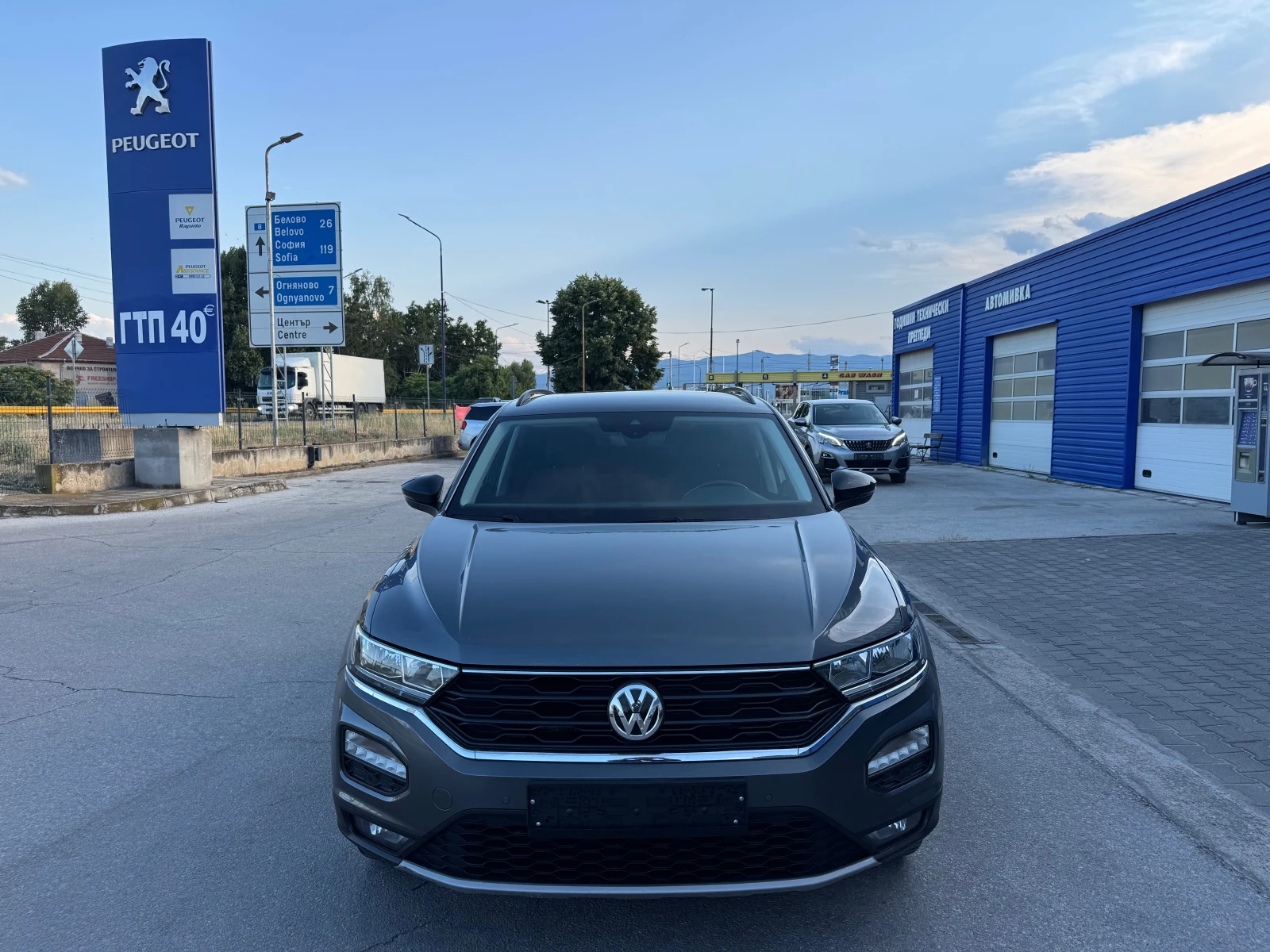 VW T-Roc 2.0 TDI IQ.DRIVE 150kc, снимка 8 - Автомобили и джипове - 55364939