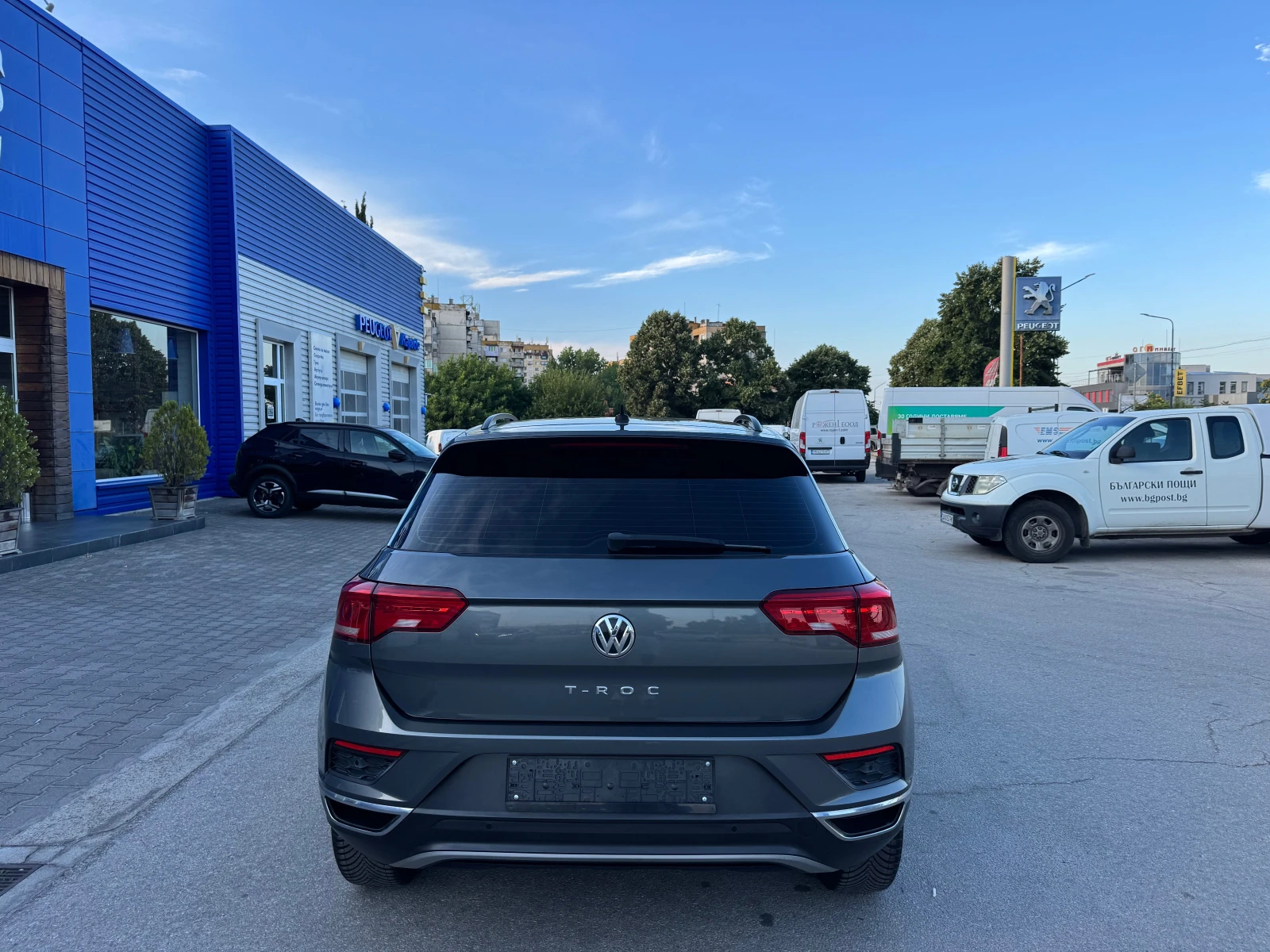 VW T-Roc 2.0 TDI IQ.DRIVE 150kc, снимка 4 - Автомобили и джипове - 55364939