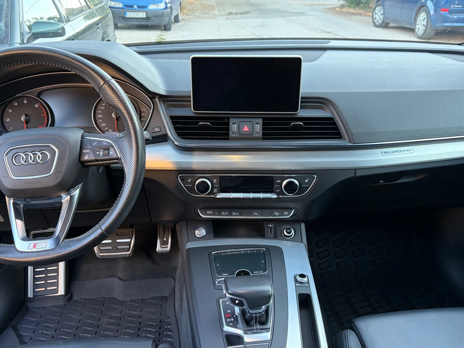 Audi Q5, снимка 11 - Автомобили и джипове - 55804915