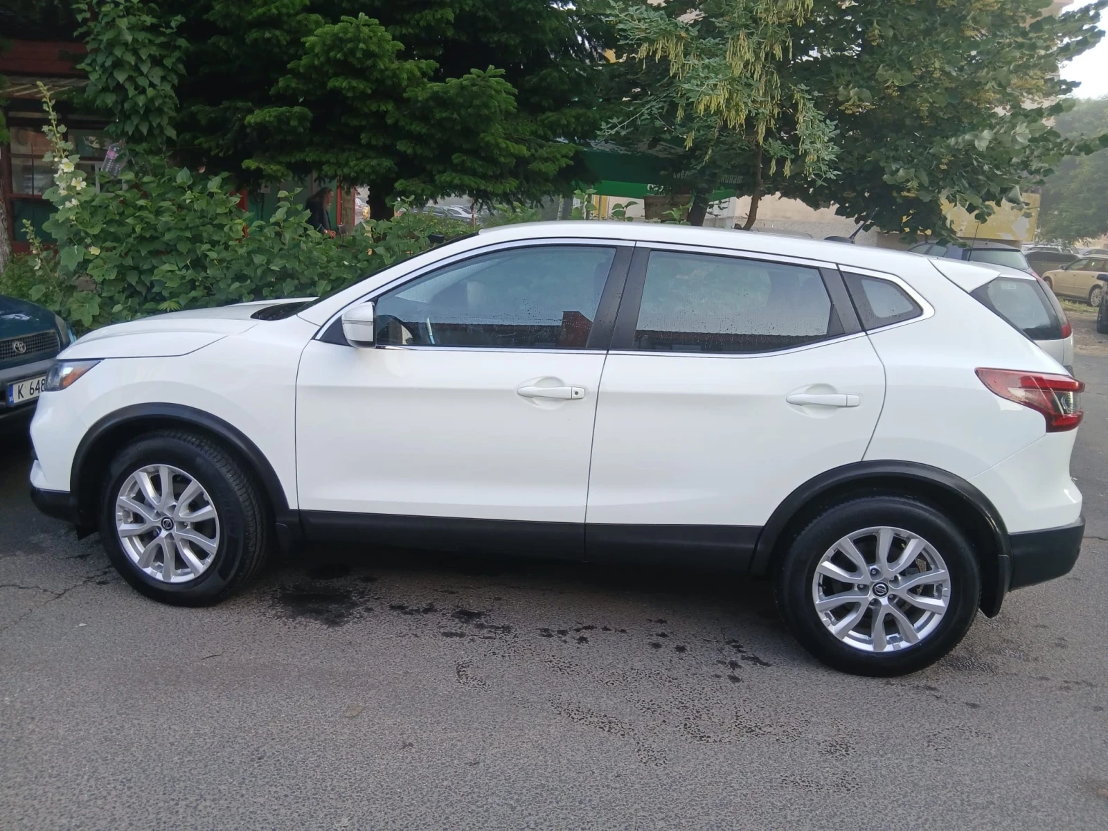 Nissan Rogue Rogue Sport, снимка 2 - Автомобили и джипове - 56171939