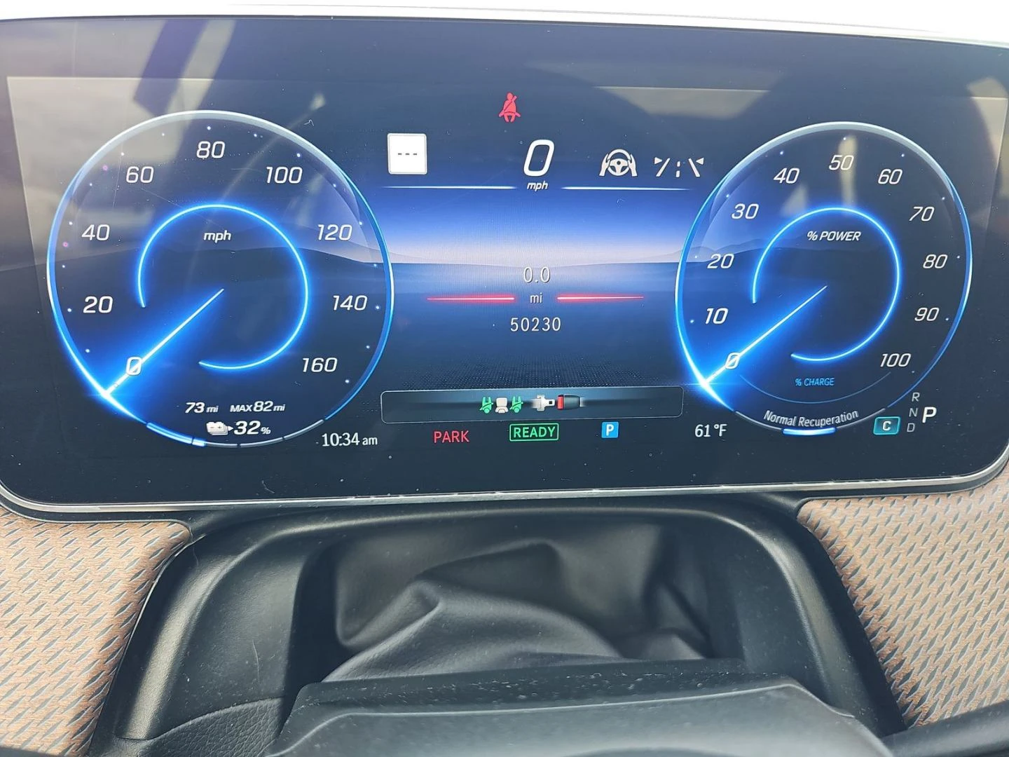 Mercedes-Benz EQE 350* Distr* Burmester* 360* Обдух* Въздух, снимка 7 - Автомобили и джипове - 56248822
