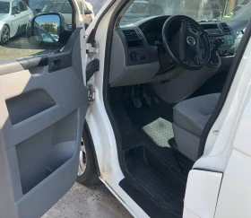 VW Transporter 2.5TDI 131 к.с 8+ 1 Места, снимка 9