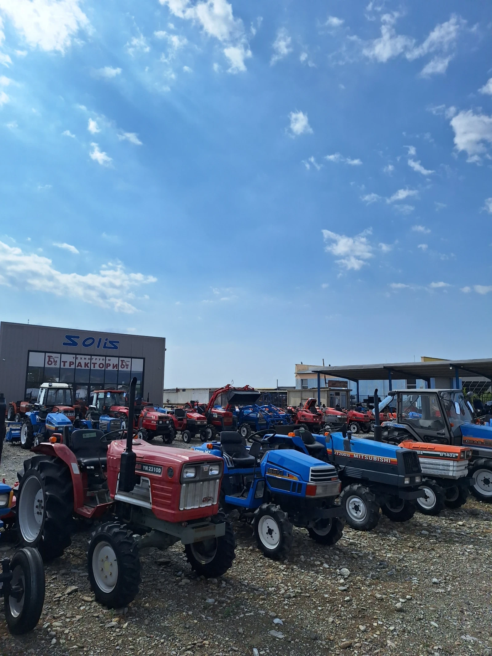 Трактор Kubota, снимка 7 - Селскостопанска техника - 55831684