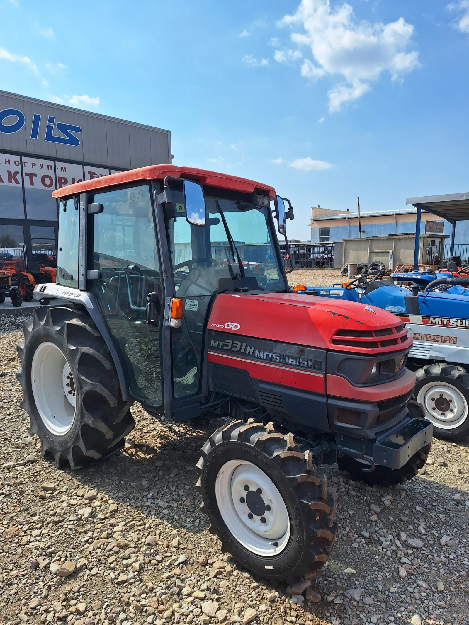 Трактор Kubota