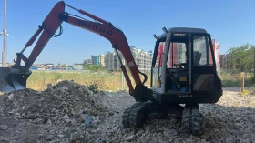      Kubota Kx 121-2