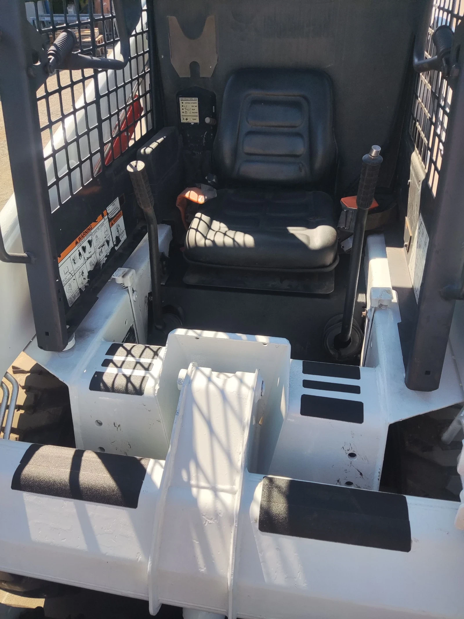 Мини челни товарачи Bobcat 553, снимка 6 - Индустриална техника - 55512526