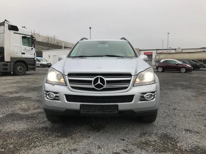 Рама и Каросерия за Mercedes-Benz GL 320, снимка 1 - Части - 49502246