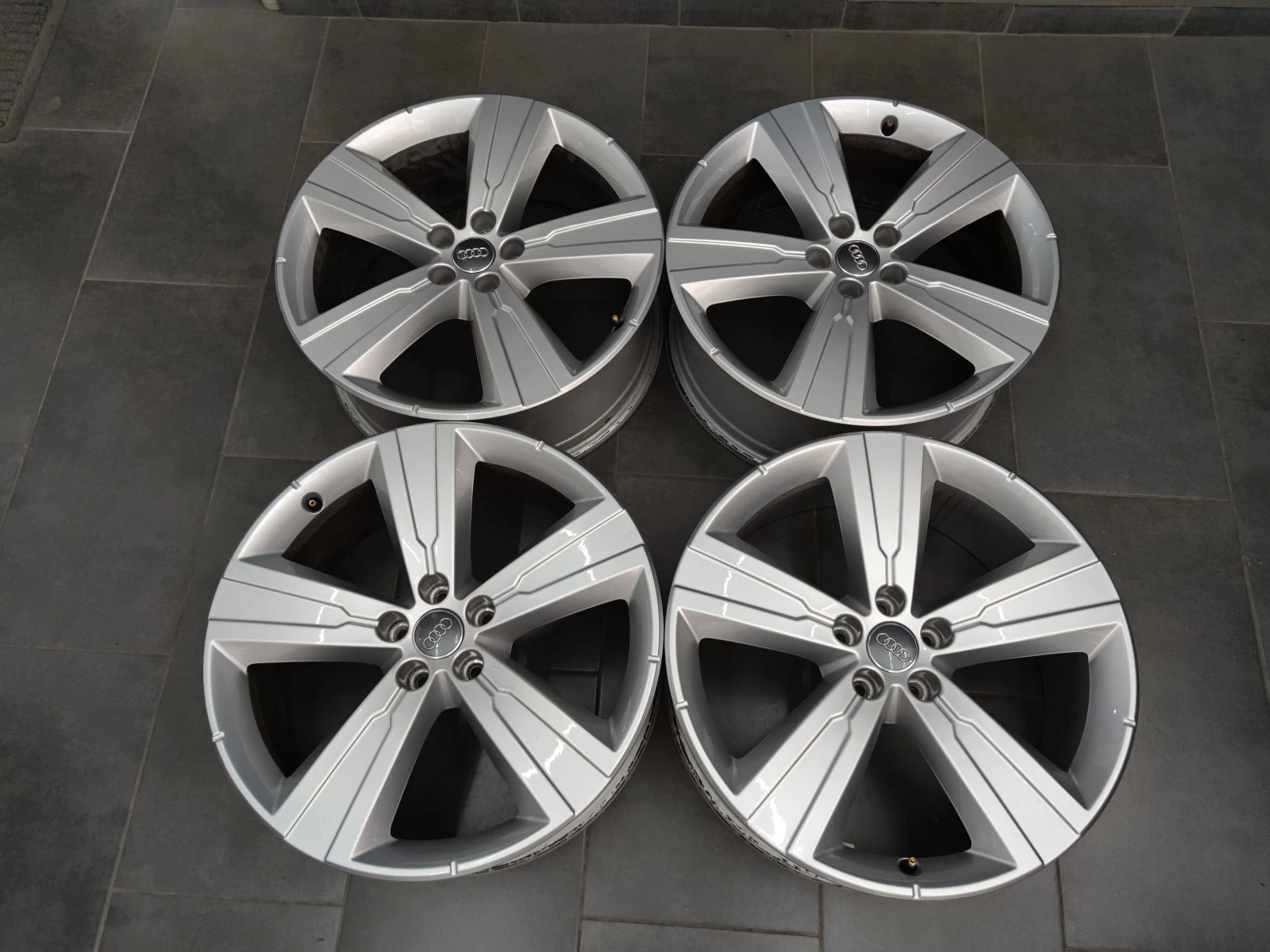   Audi Q7 | Mobile.bg   3