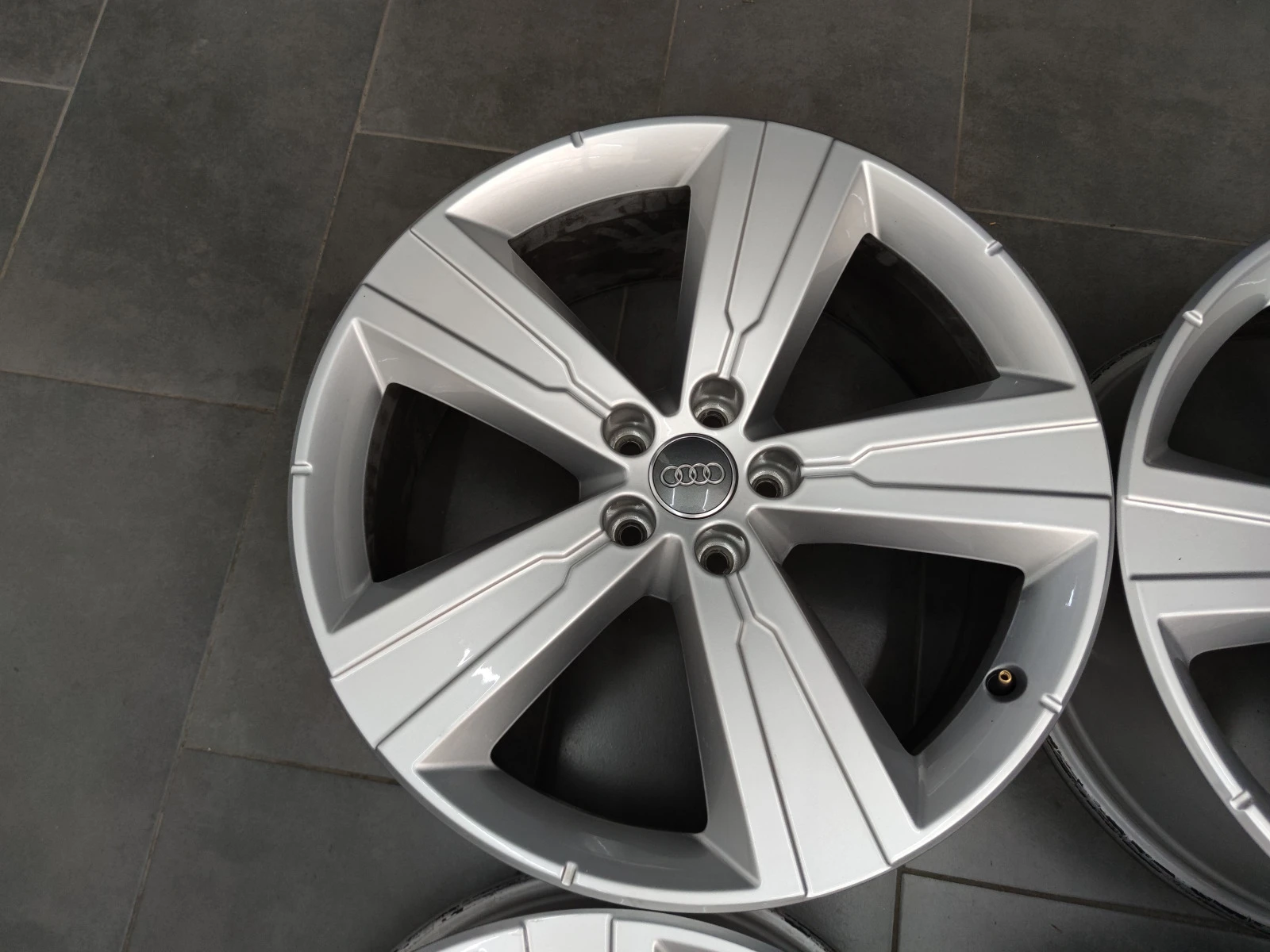   Audi Q7 | Mobile.bg   5