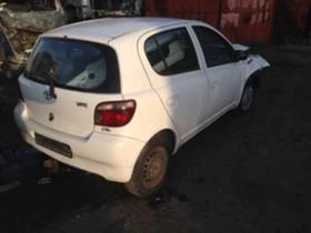 Toyota Yaris 1.4i D4, снимка 1