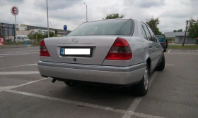 Mercedes-Benz C 220, снимка 3