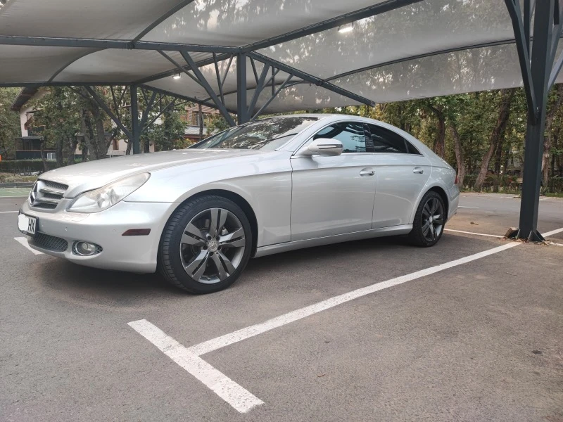 Mercedes-Benz CLS 500 CLS550 / C219, снимка 7 - Автомобили и джипове - 47095316