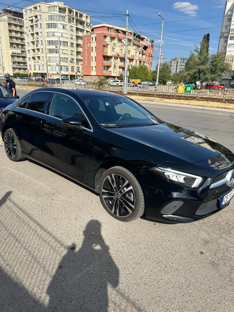 Mercedes-Benz A 250 E, снимка 2 - Автомобили и джипове - 47425303