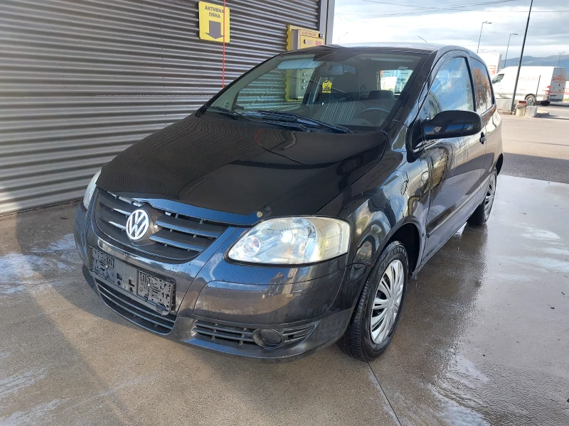 VW Fox 1.2 бензин клима , снимка 1 - Автомобили и джипове - 47541501