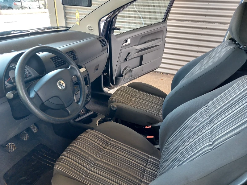 VW Fox 1.2 бензин клима , снимка 8 - Автомобили и джипове - 47541501