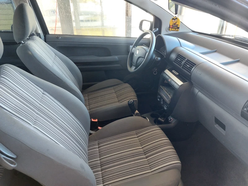 VW Fox 1.2 бензин клима , снимка 9 - Автомобили и джипове - 47541501