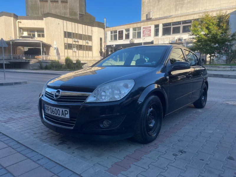 Opel Astra H, снимка 1 - Автомобили и джипове - 47650095