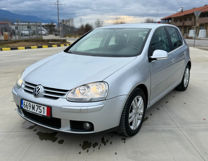 VW Golf 1.9 TDI 105hp Goal 203 хил. , снимка 1 - Автомобили и джипове - 48409375