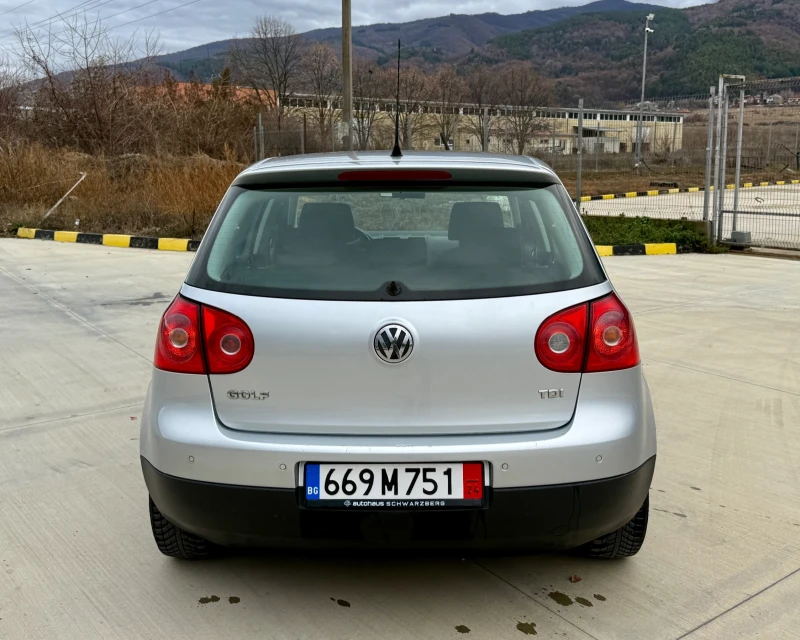 VW Golf 1.9 TDI 105hp Goal 203 хил. , снимка 5 - Автомобили и джипове - 48409375