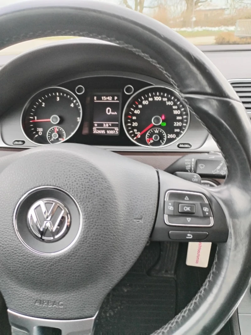 VW Passat 2.0 TDI HIGHLINE, снимка 17 - Автомобили и джипове - 48691780