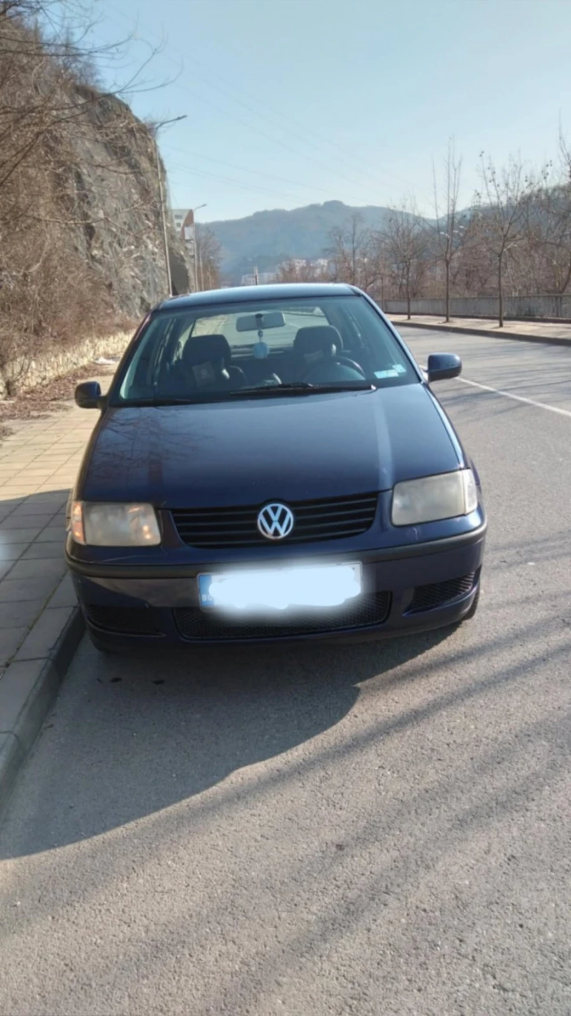 VW Polo 1.4i, снимка 2 - Автомобили и джипове - 49043137