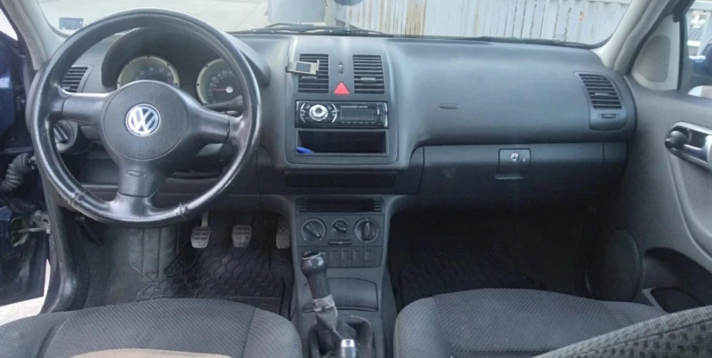 VW Polo 1.4i, снимка 5 - Автомобили и джипове - 49043137