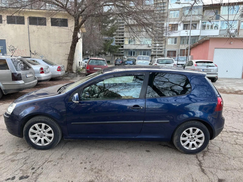 VW Golf 1.9 TDI, снимка 2 - Автомобили и джипове - 49424753