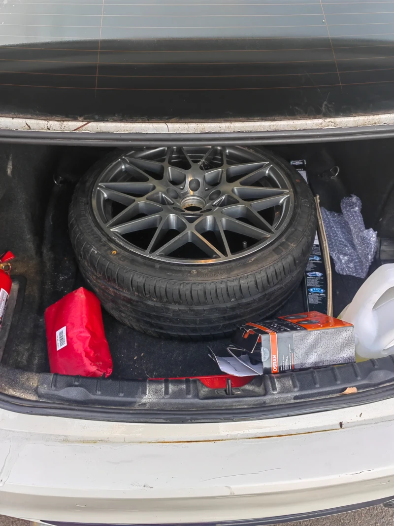 BMW 335 I, снимка 9 - Автомобили и джипове - 52431821