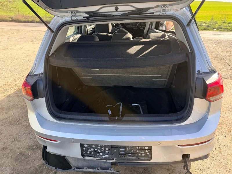 VW Golf 2.0 TDI, снимка 8 - Автомобили и джипове - 52855673