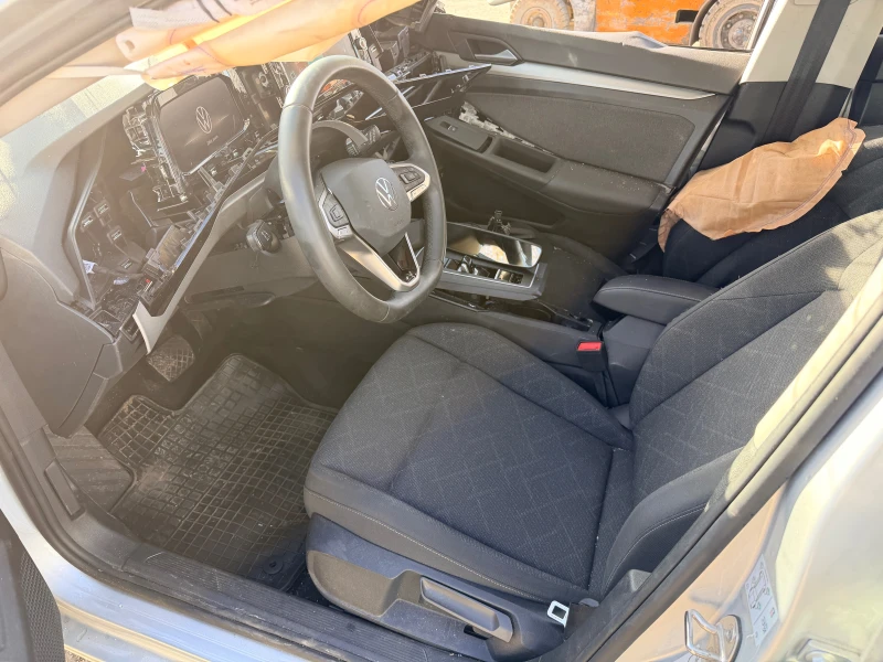 VW Golf 2.0 TDI, снимка 9 - Автомобили и джипове - 52855673