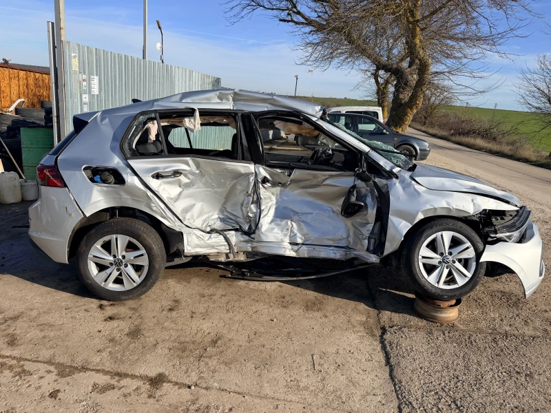 VW Golf 2.0 TDI, снимка 4 - Автомобили и джипове - 52855673