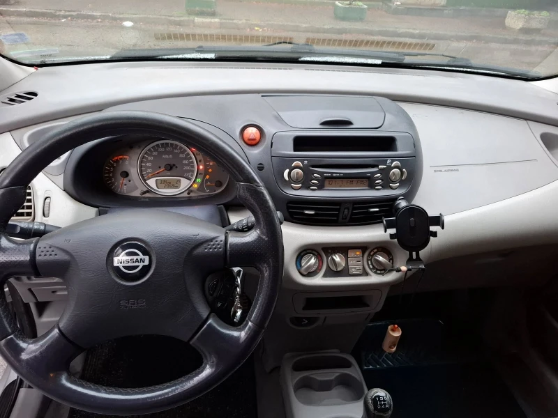Nissan Almera tino, снимка 6 - Автомобили и джипове - 53041234