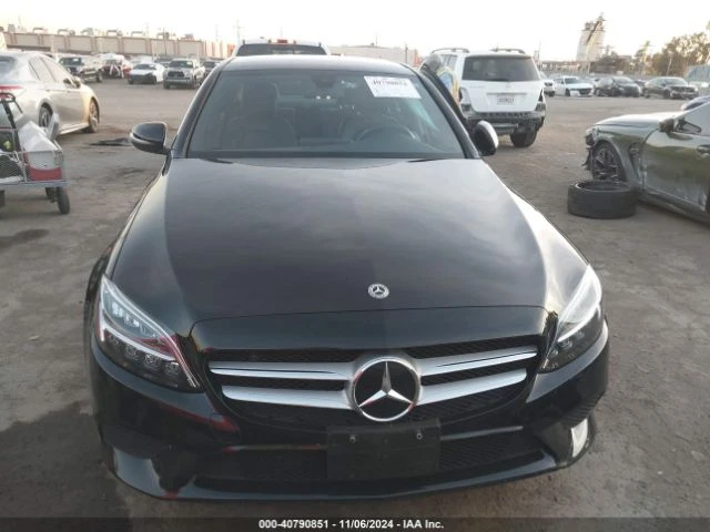 Mercedes-Benz C 300, снимка 6 - Автомобили и джипове - 48401577