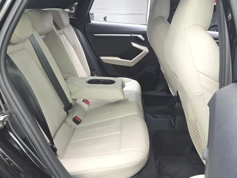 Audi A3 40 Tfsi Premium, снимка 12 - Автомобили и джипове - 55816550