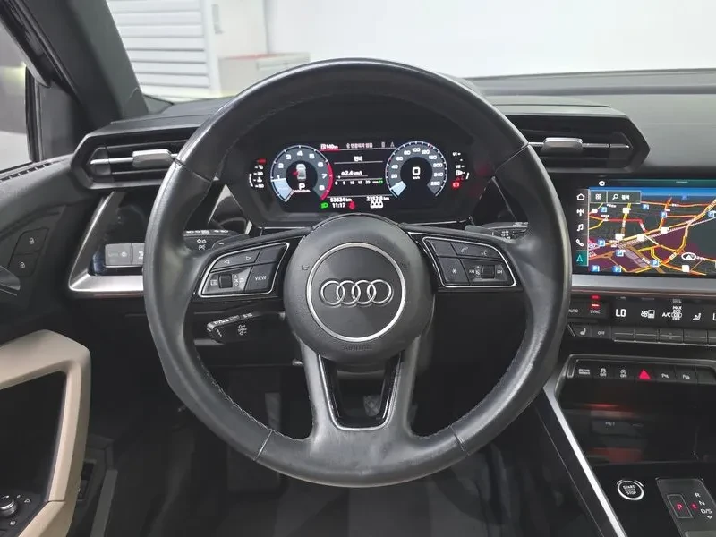 Audi A3 40 Tfsi Premium, снимка 13 - Автомобили и джипове - 55816550