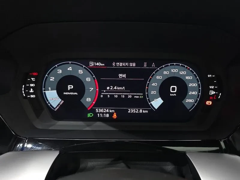Audi A3 40 Tfsi Premium, снимка 8 - Автомобили и джипове - 55816550