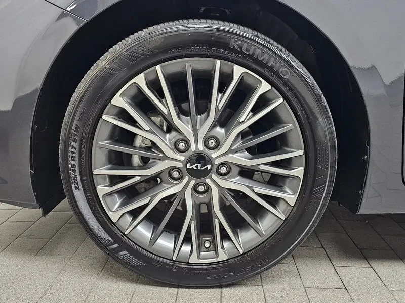 Kia K3  1.6 Prestige, снимка 4 - Автомобили и джипове - 56698573