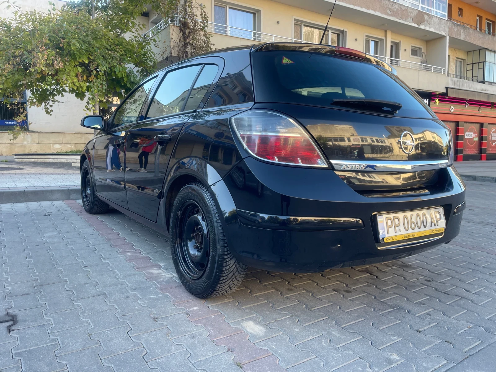 Opel Astra H - изображение 2