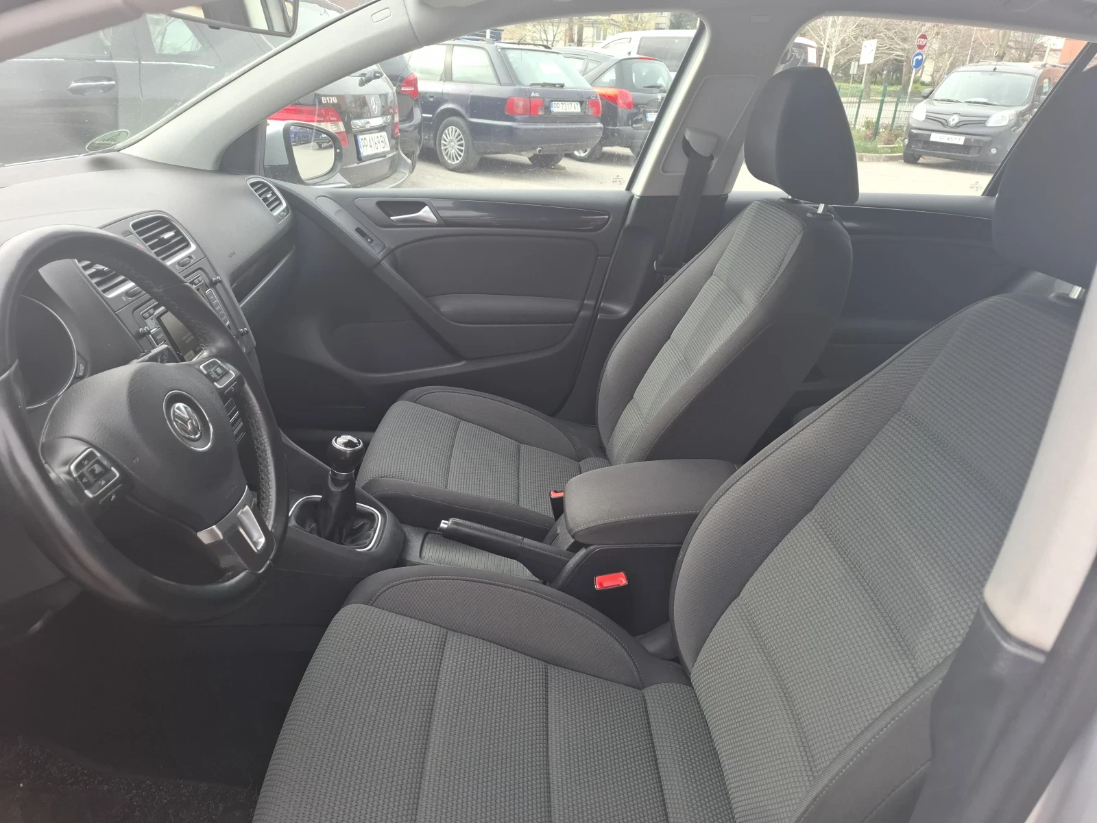 VW Golf  - изображение 8
