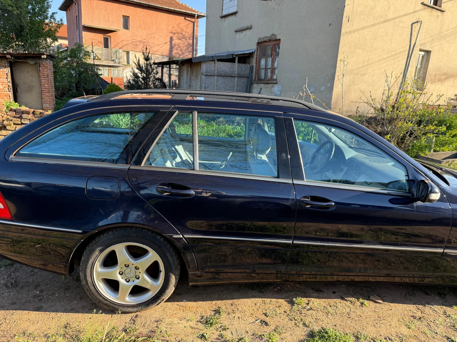 Mercedes-Benz 220 CDI - изображение 2