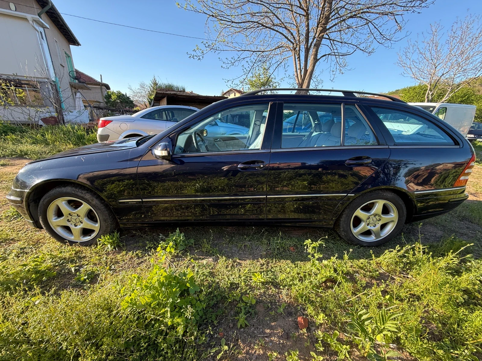 Mercedes-Benz 220 CDI - изображение 4