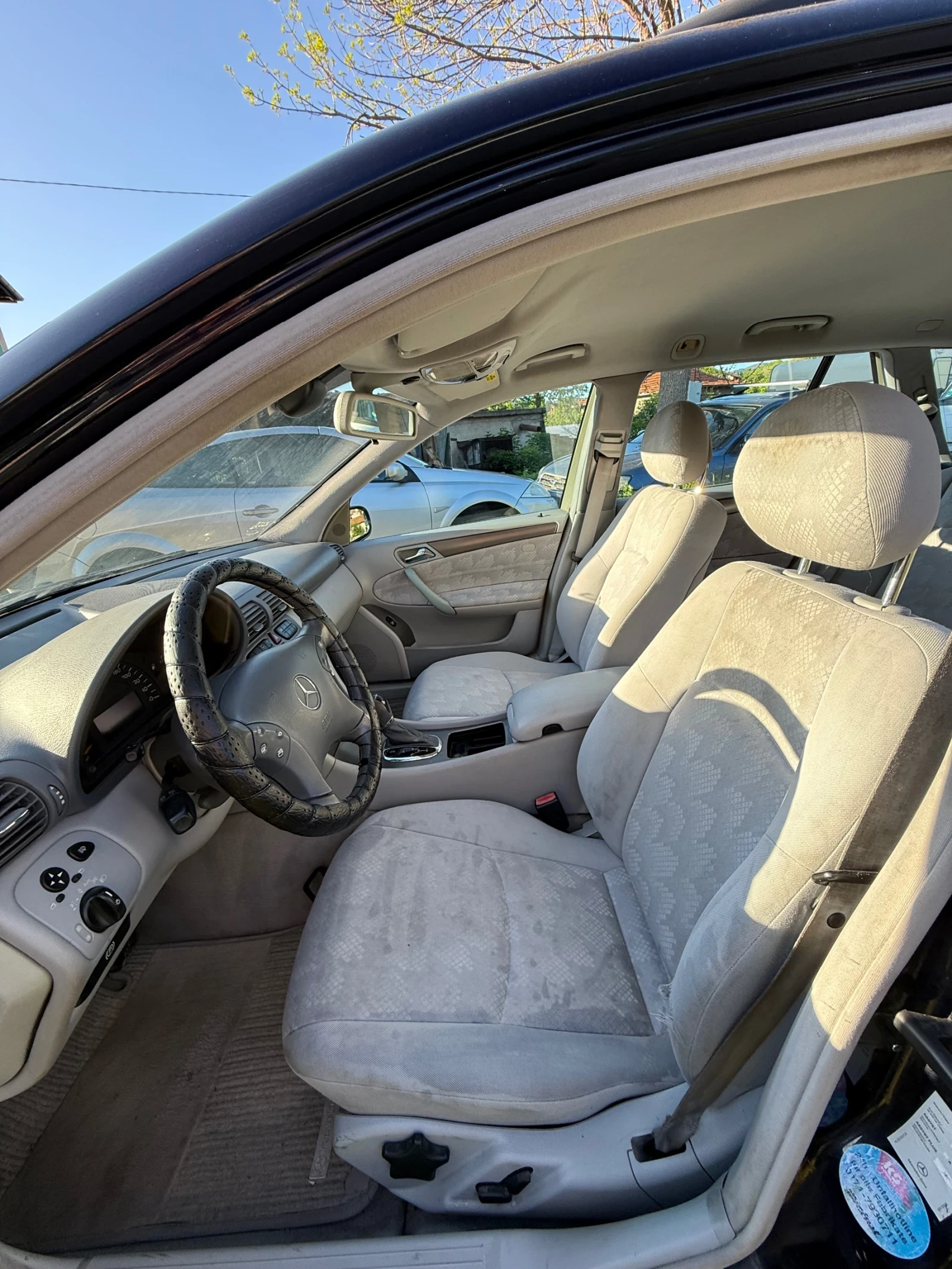 Mercedes-Benz 220 CDI - изображение 8