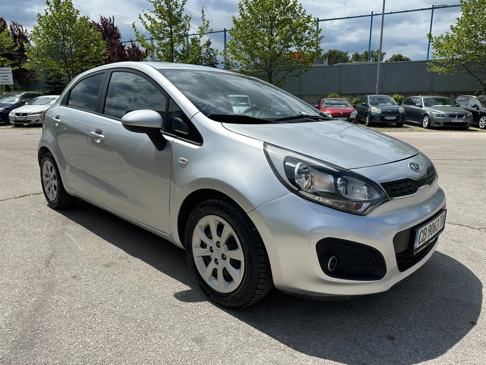 Kia Rio 1.2i 86 к.с. - изображение 6
