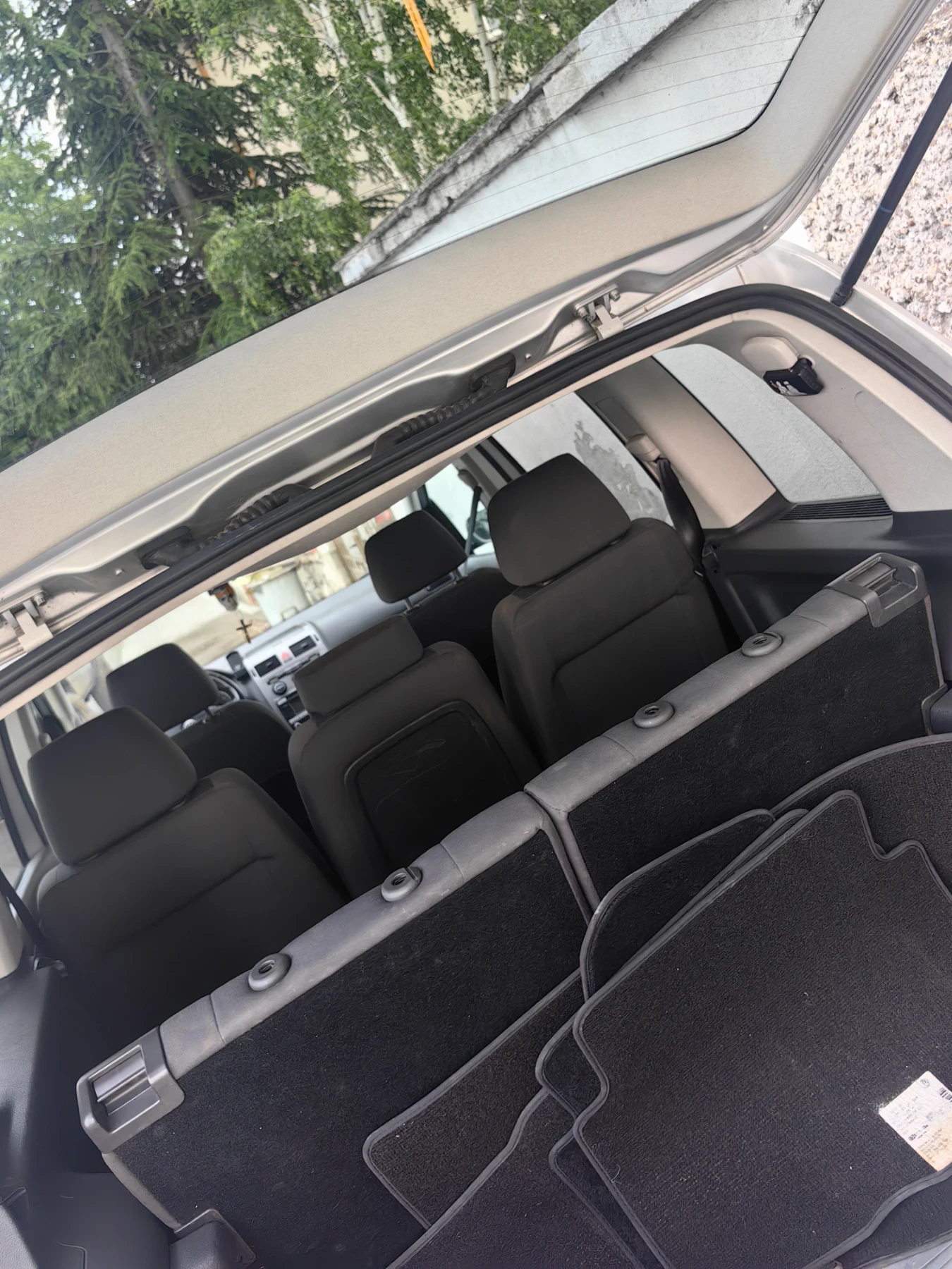 VW Touran  - изображение 6
