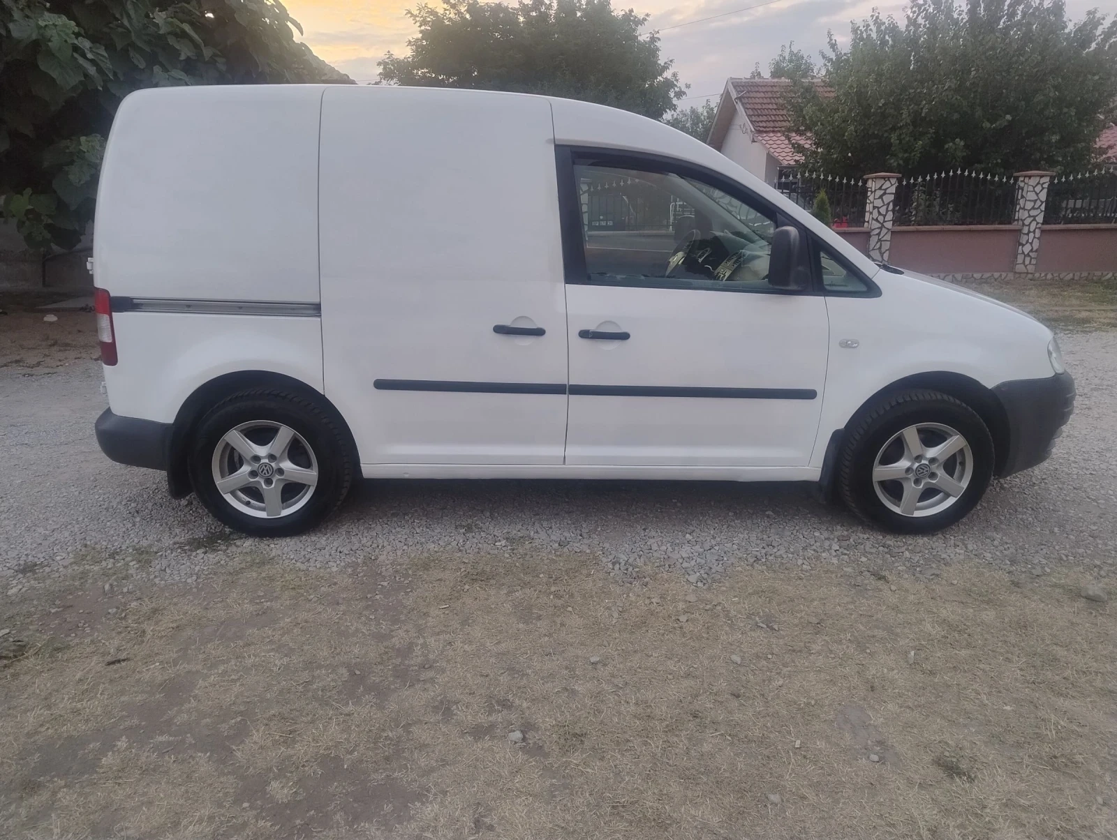 VW Caddy 1.9TDI - изображение 7