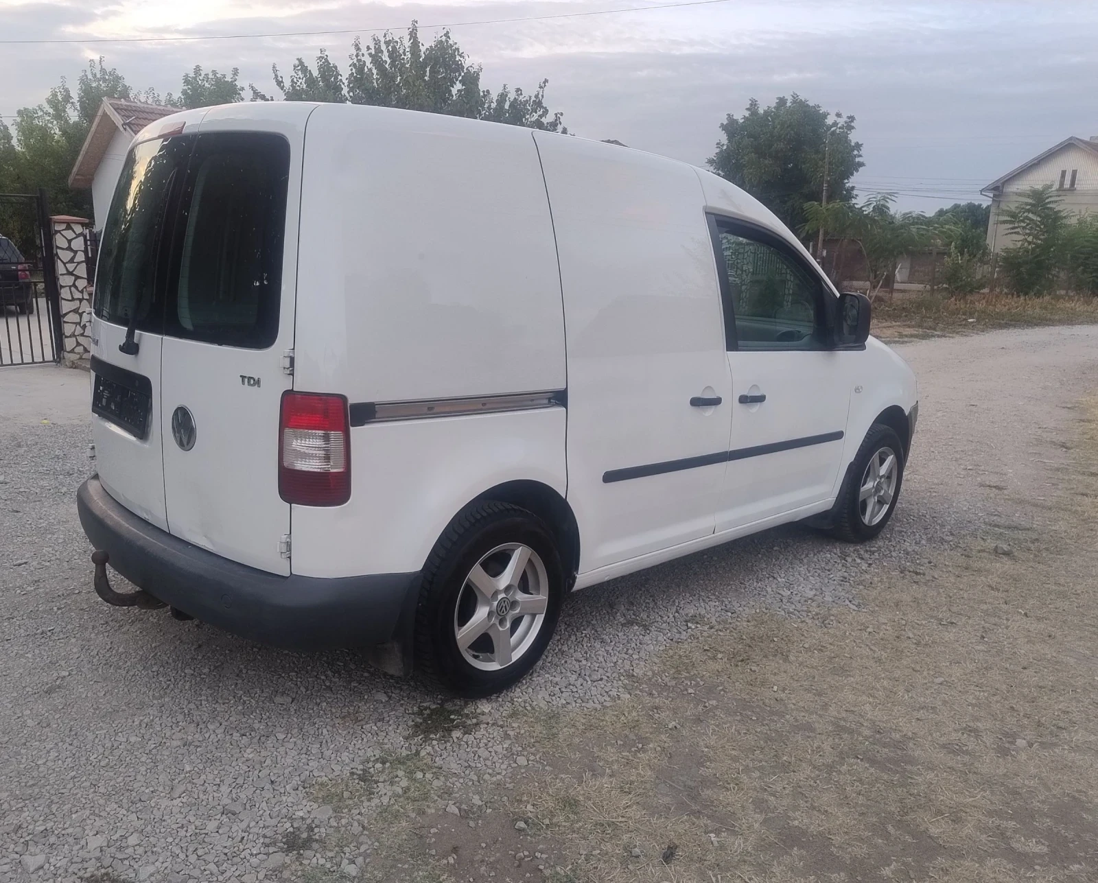 VW Caddy 1.9TDI - изображение 6