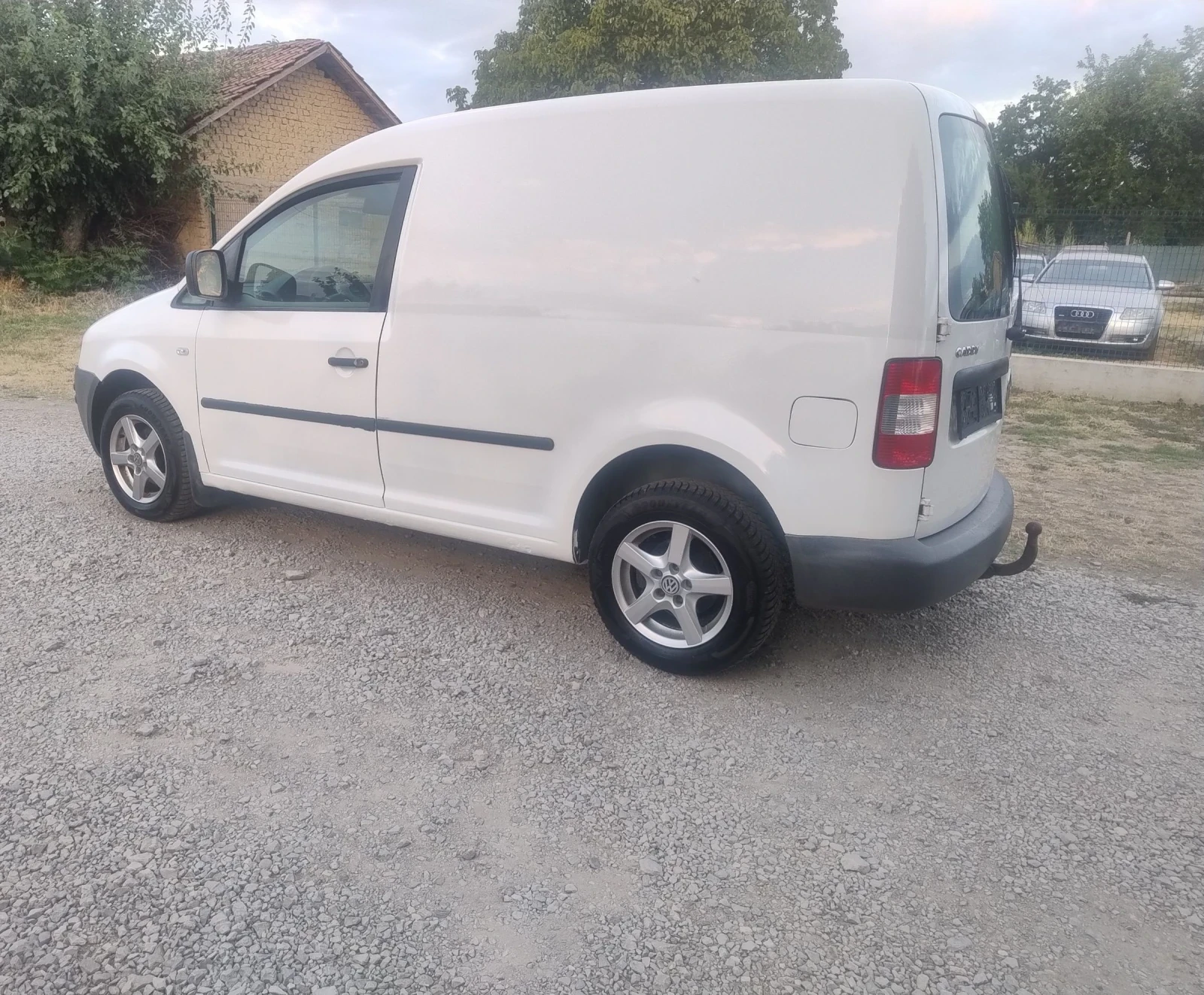 VW Caddy 1.9TDI - изображение 4