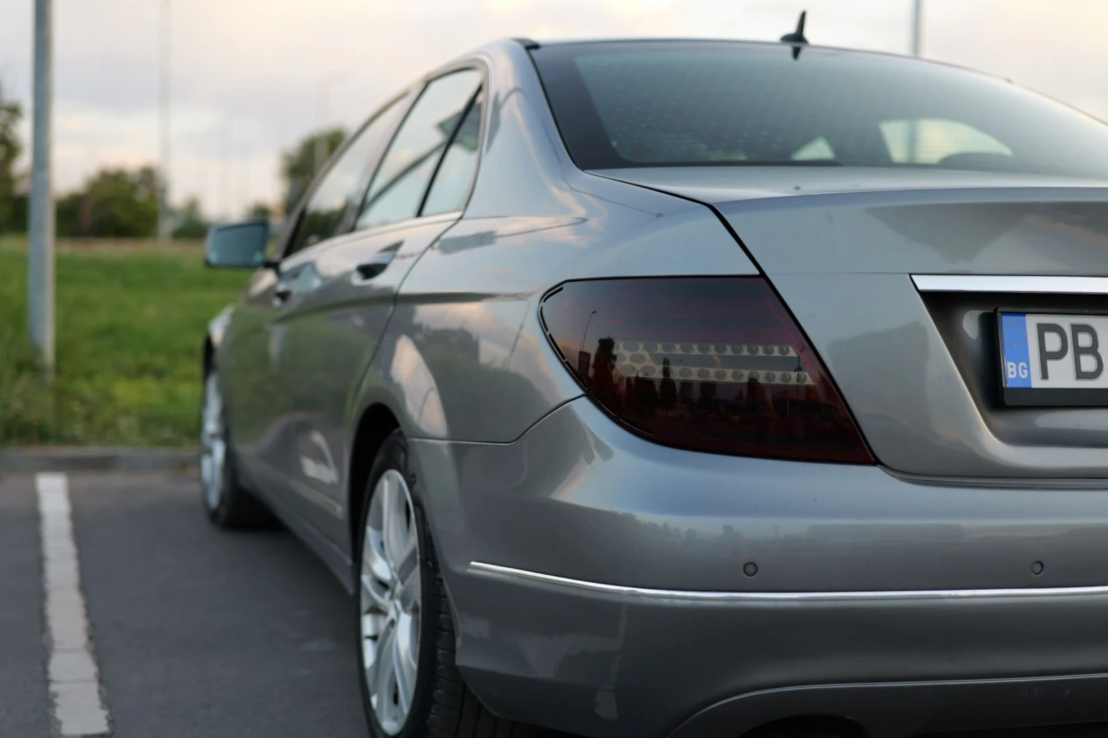 Mercedes-Benz C 200 2.2 CDI BLUE-EFFICENCY/ Автоматик/Шибeдах/Нави - изображение 9