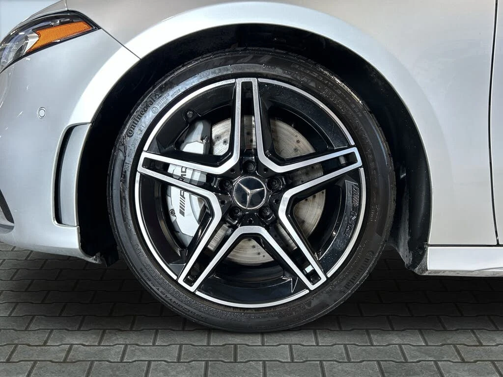 Mercedes-Benz A 35 * АВТО КРЕДИТ* ЦЕНА ДО БГ * Сервизна история *  - изображение 6